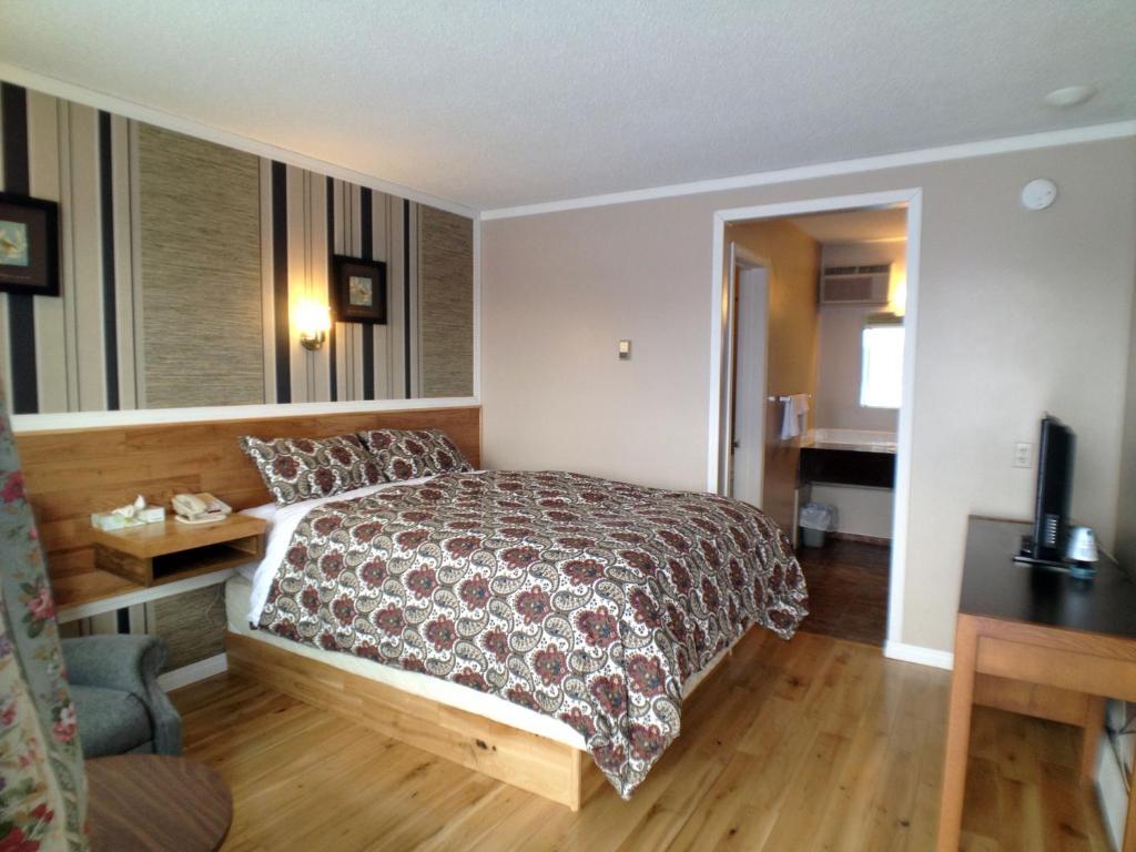Galaxy Motel St. Paul Экстерьер фото